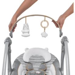 Ingenuity Sdraietta Portatile Swing 'n Go Bella Teddy -Bambino Forniture Negozio ingenuity sdraietta portatile swing n go bella teddy a319533 4
