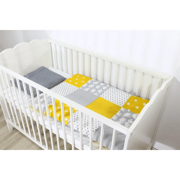 Ullenboom Set Biancheria Da Letto Per Neonato Elefante Giallo 80 X 80 Cm + 35 X 40 Cm 4 Ullenboom Set Biancheria Da Letto Per Neonato Elefante Giallo 80 X 80 Cm + 35 X 40 Cm - immagine 4